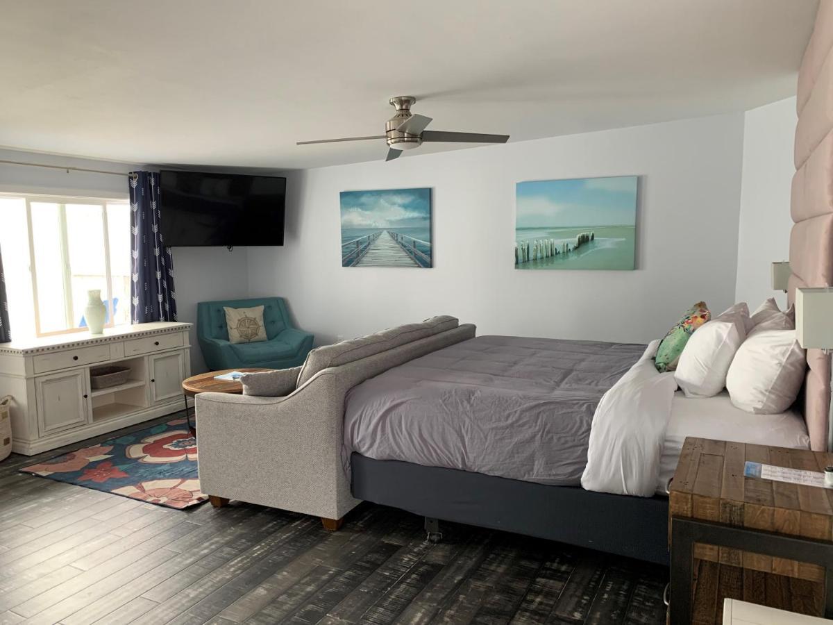 Beachfront Inn Baileys Harbor Exterior foto