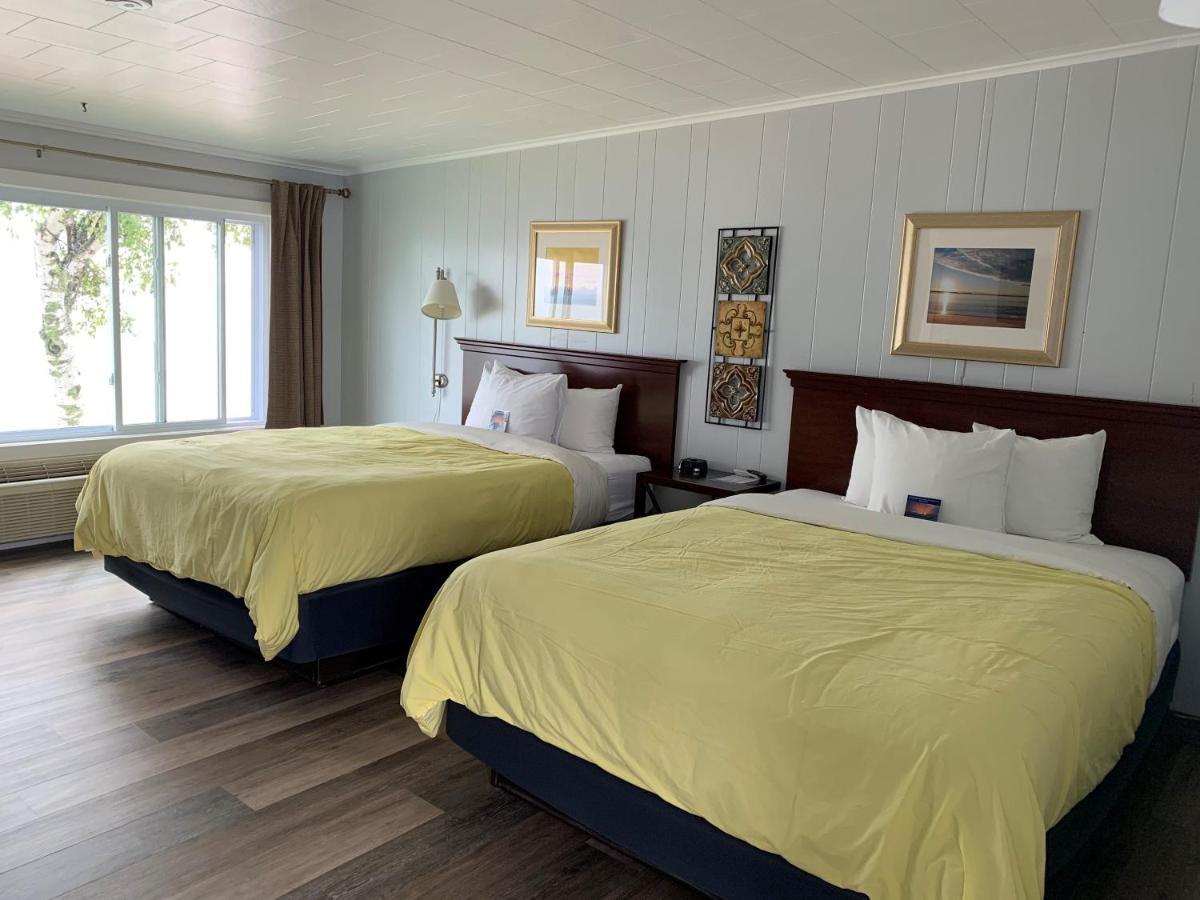 Beachfront Inn Baileys Harbor Exterior foto