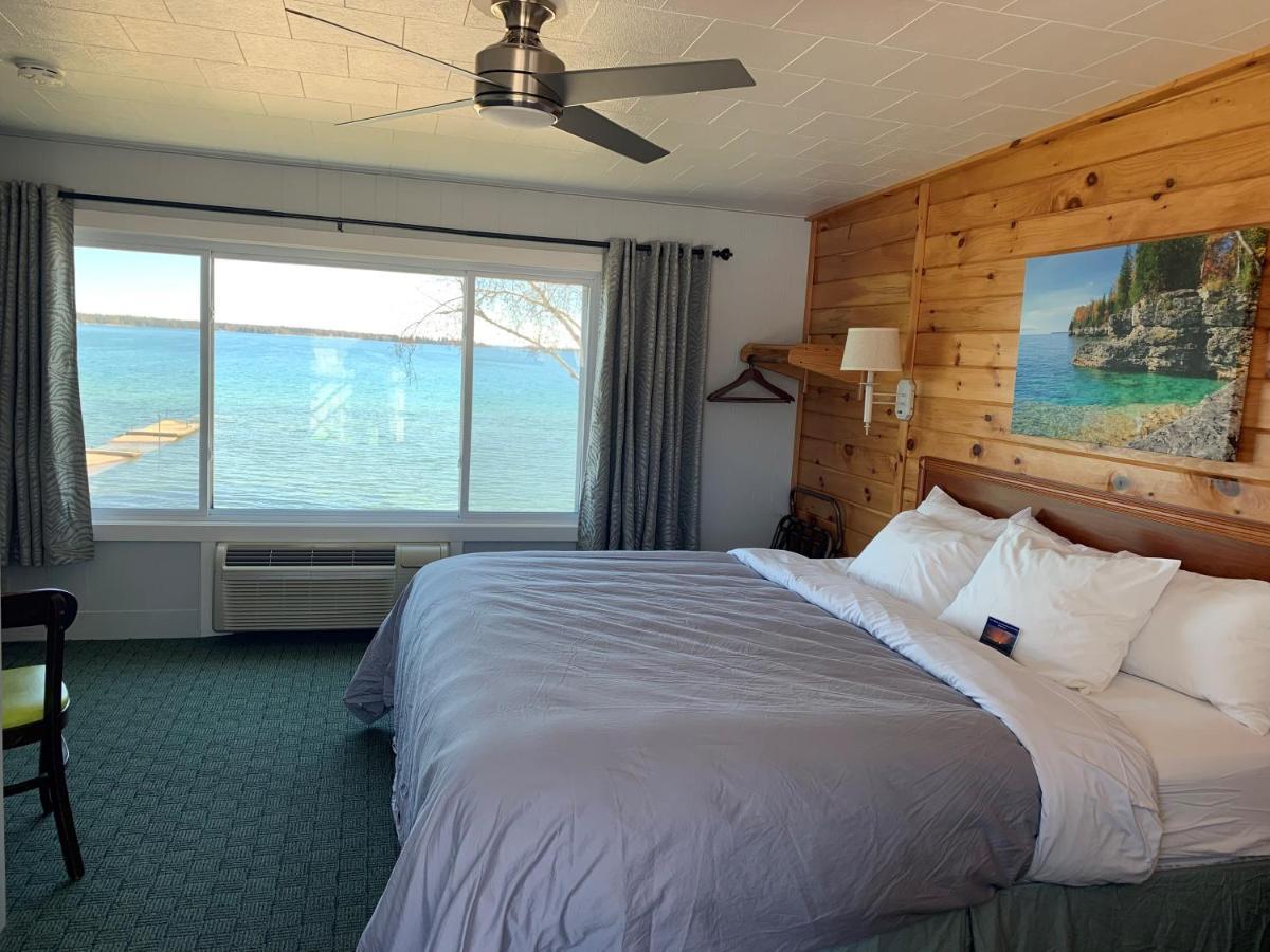 Beachfront Inn Baileys Harbor Exterior foto